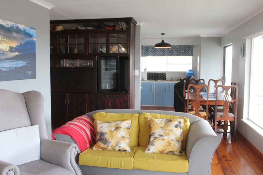 4 Bedroom Property for Sale in Stilbaai Wes Western Cape